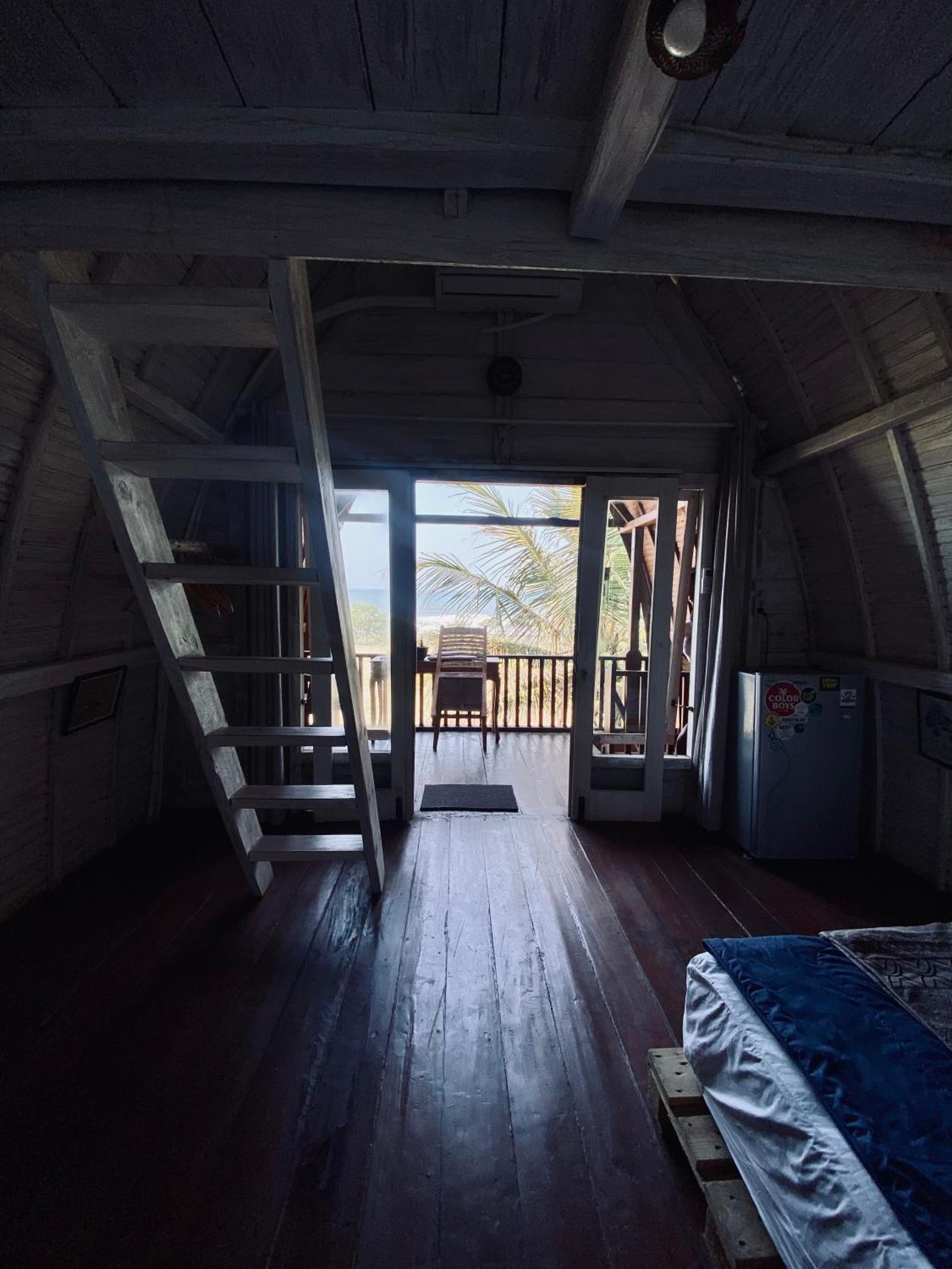 Dikaloha Surfschool And Stay Airsatang Exterior foto