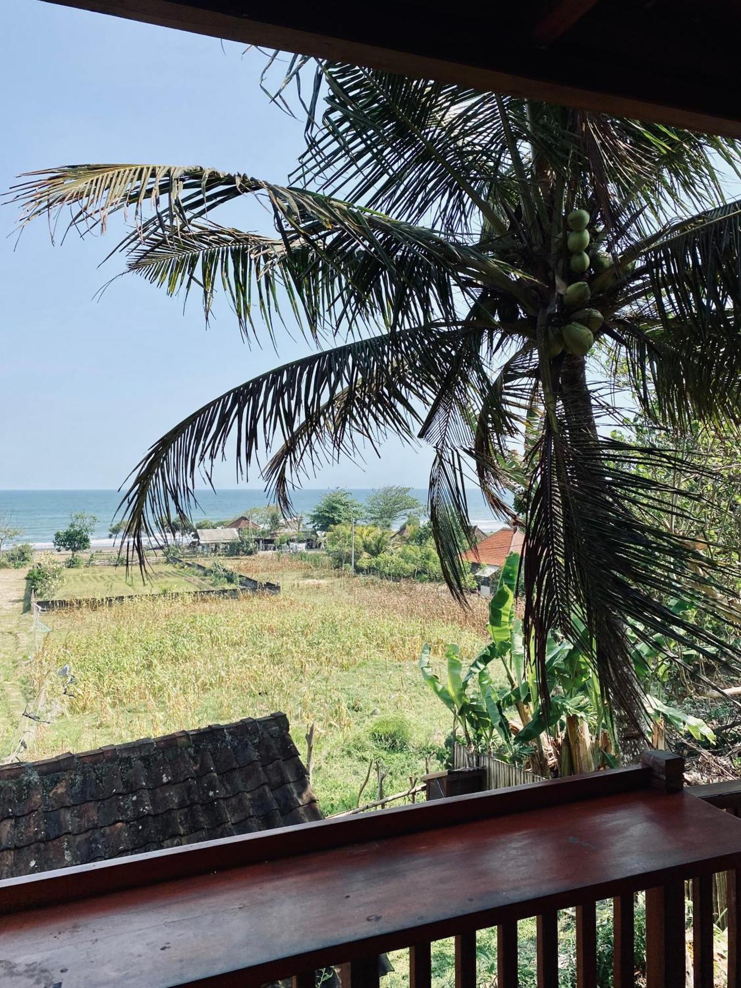 Dikaloha Surfschool And Stay Airsatang Exterior foto